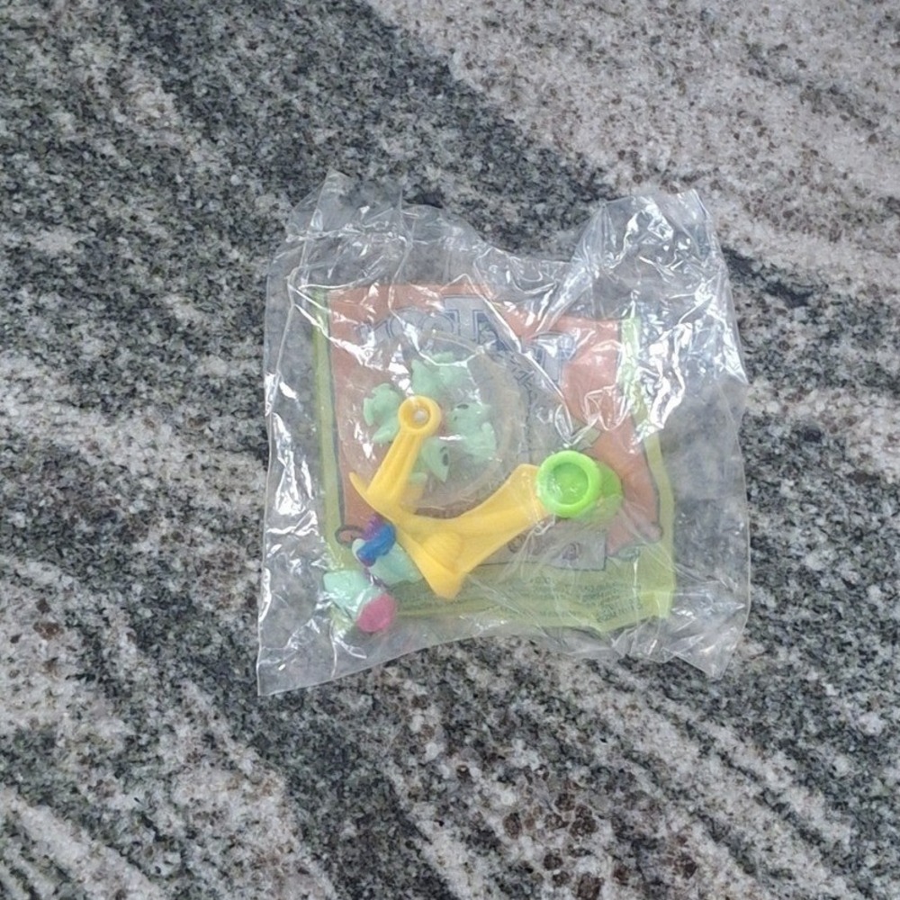 McDonald's Tiny Toon Adventures Gogo Dodo Happy Meal Toy Sealed 90s Vintage 1992 - Picture 2 of 4